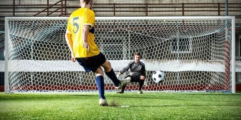Kèo Penalty tính thế nào? Kinh nghiệm đặt cược nào hiệu quả? 6 Đánh giá khả năng của thủ môn